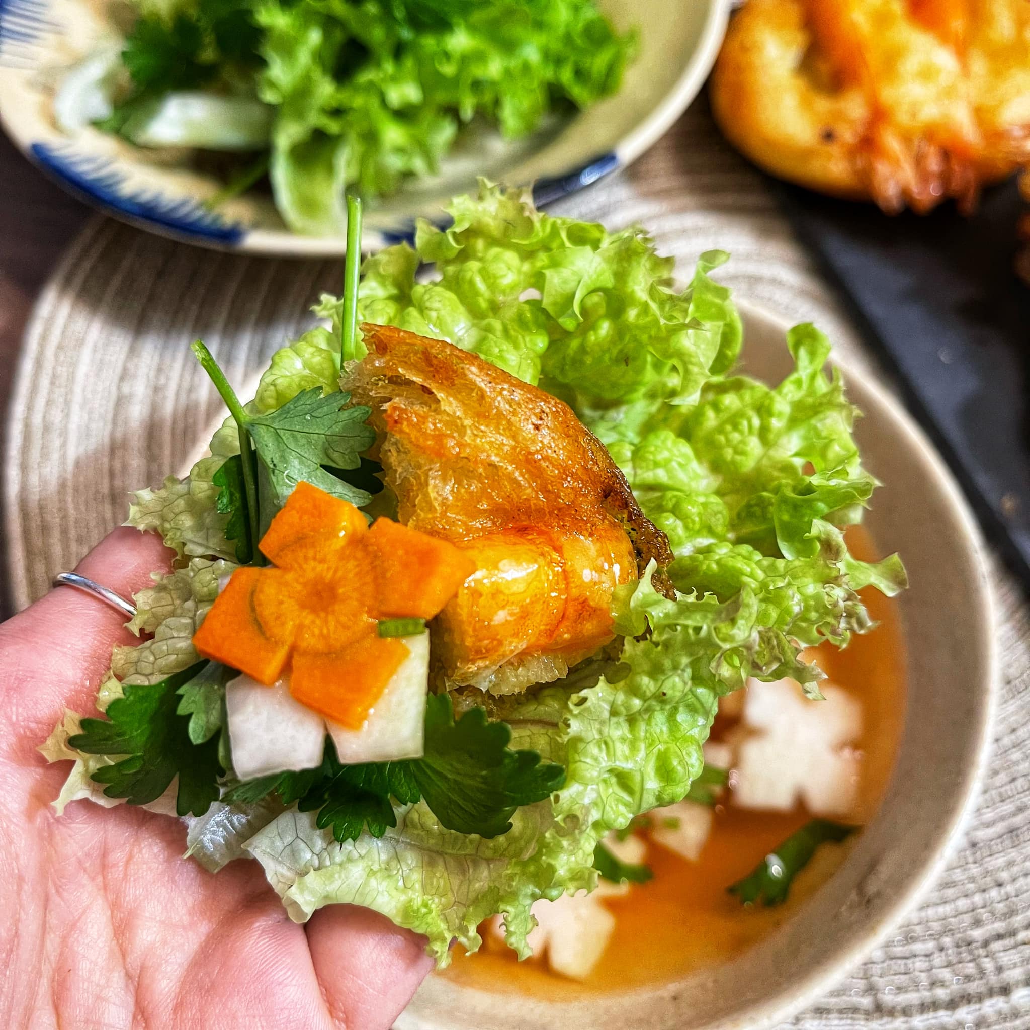 cách làm bánh tôm Hồ Tây