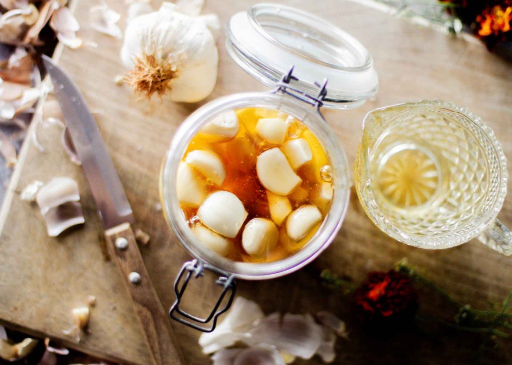 tỏi ngâm mật ong có tác dụng gì