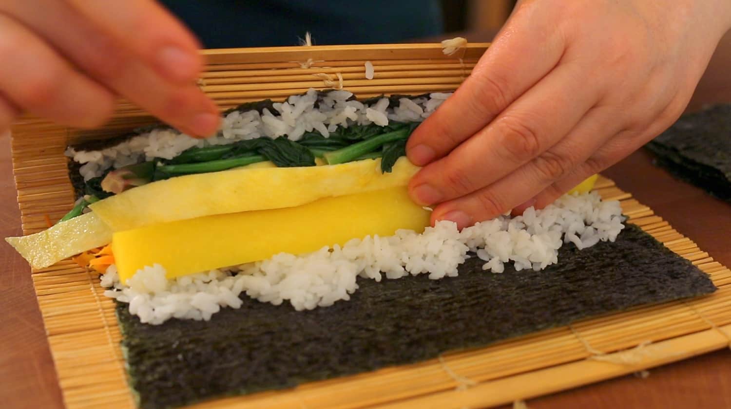 cách làm kimbap ngon