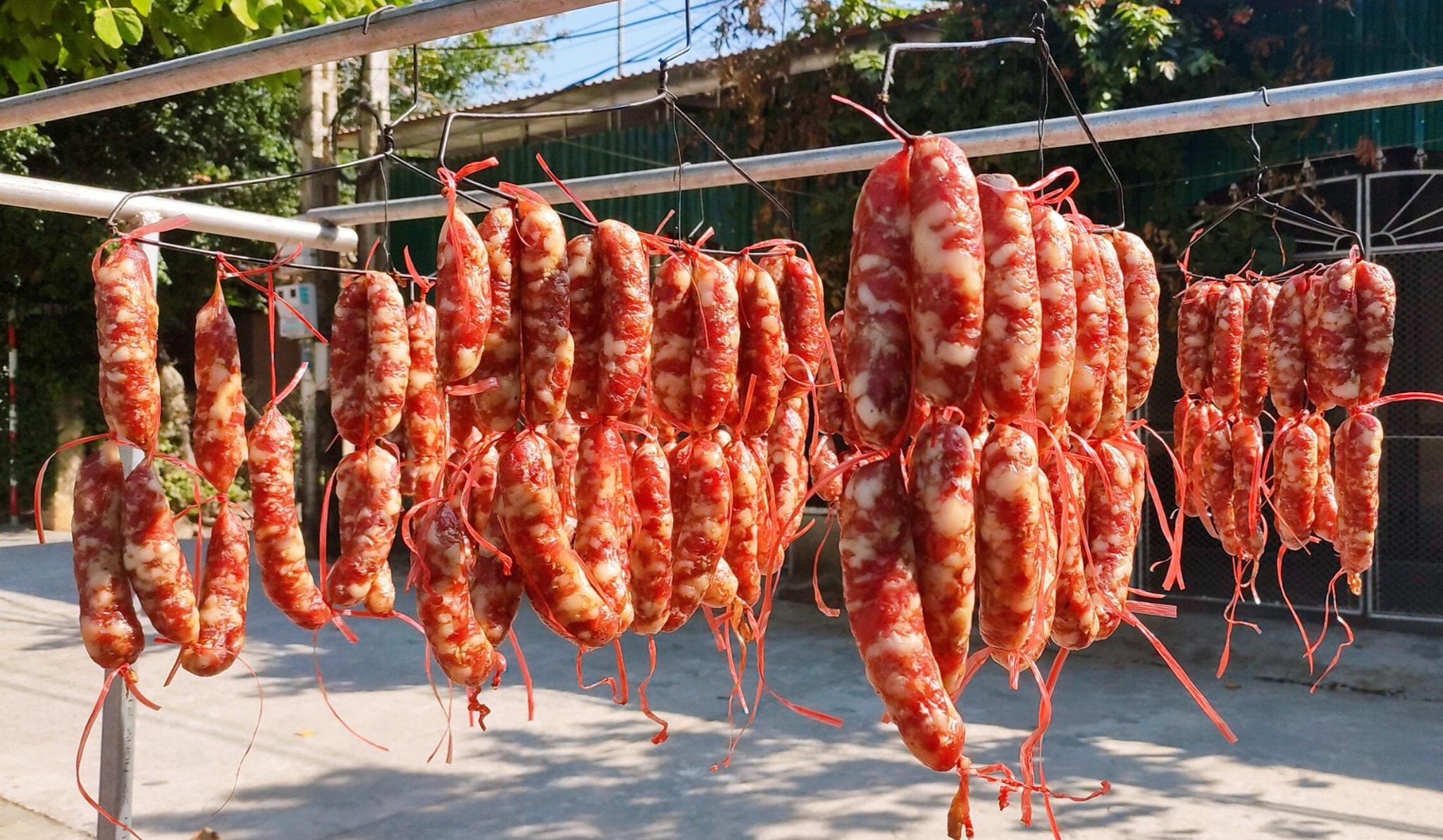 phơi lạp xưởng