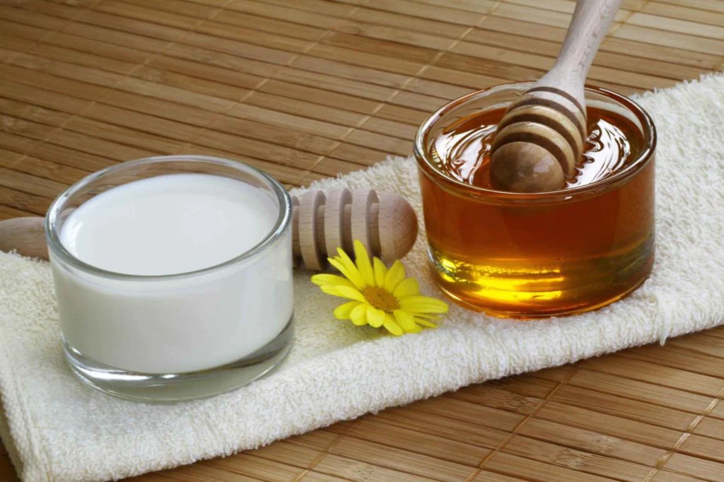 sữa và mật ong