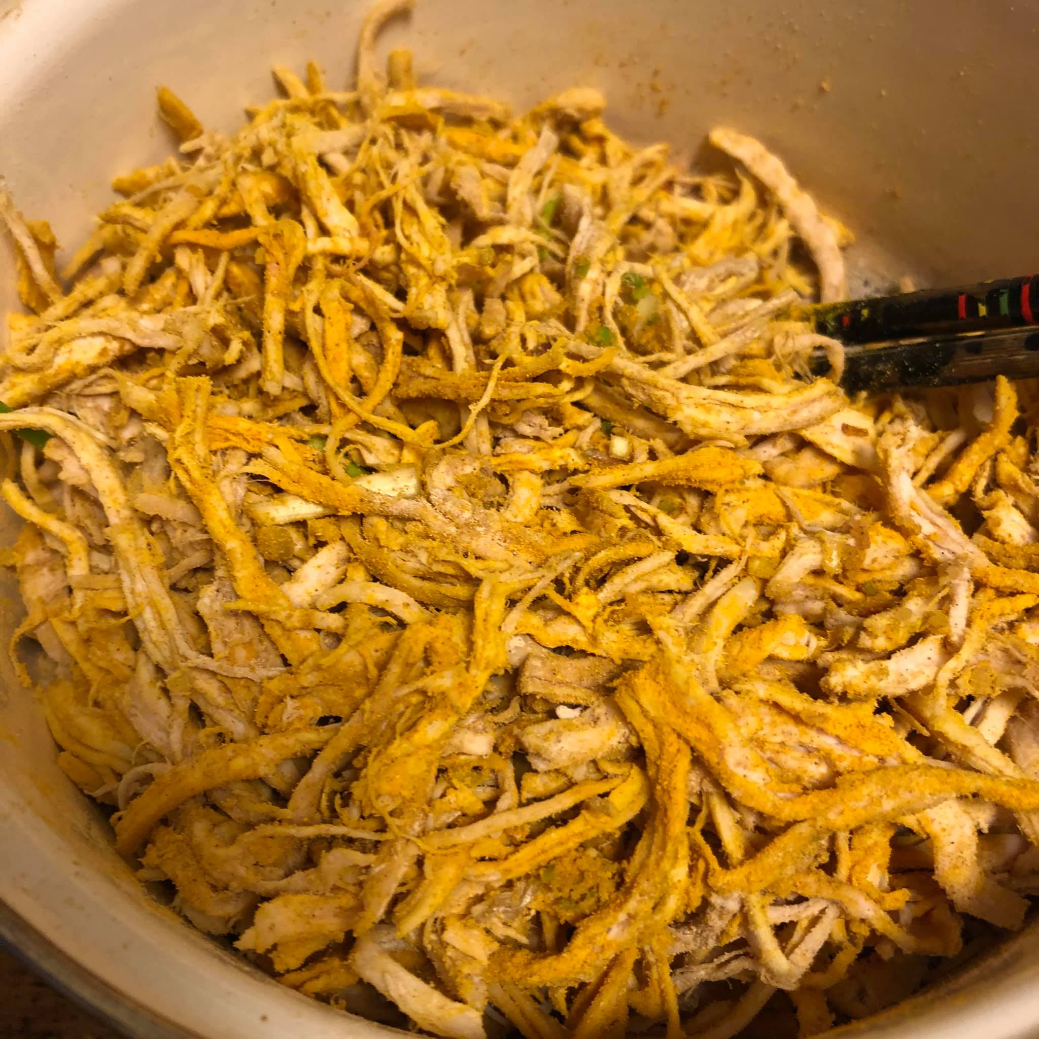 cách làm khô gà lá chanh bằng chảo