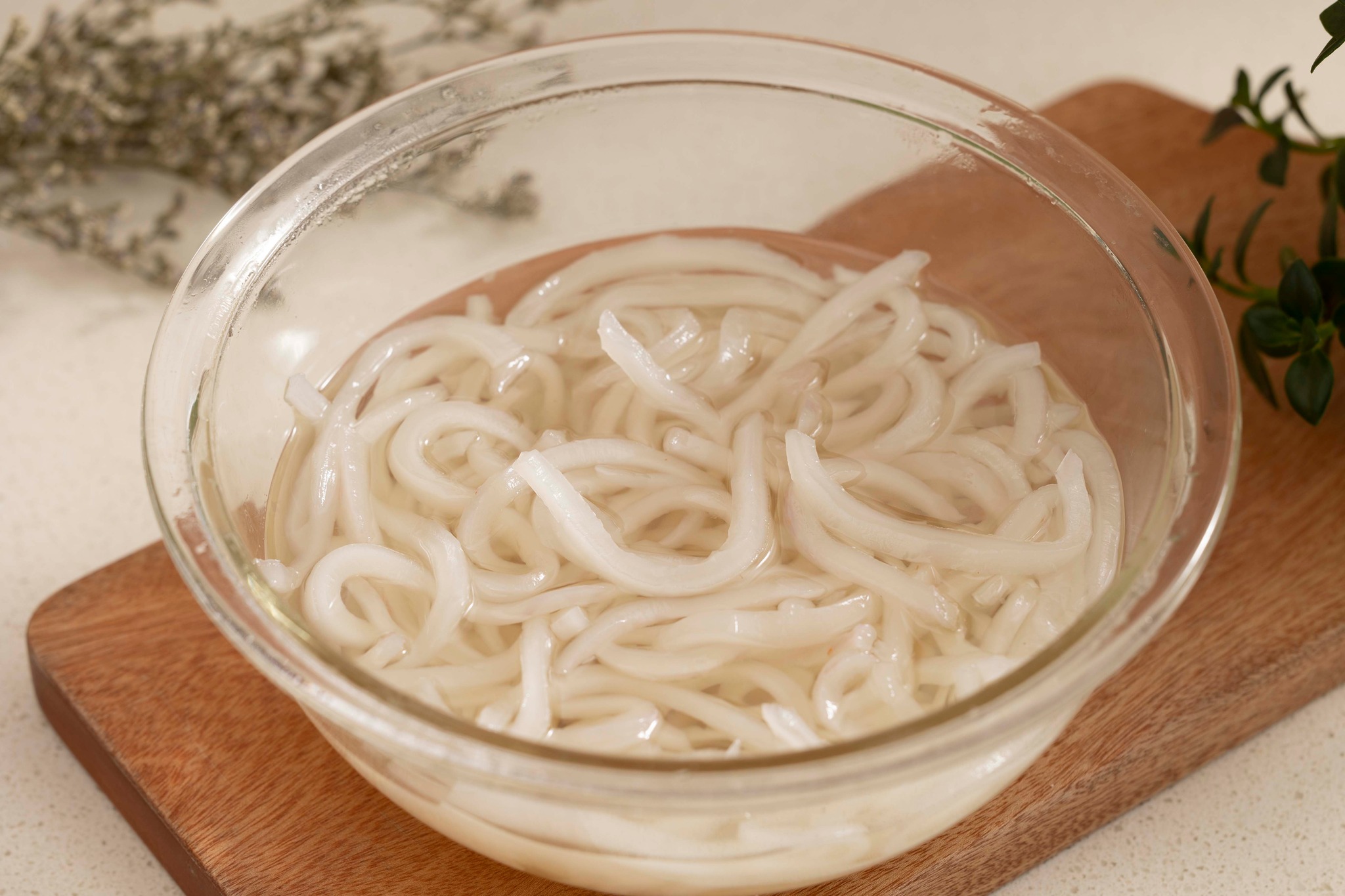 Cách xử lý mứt dừa non bị chảy nước