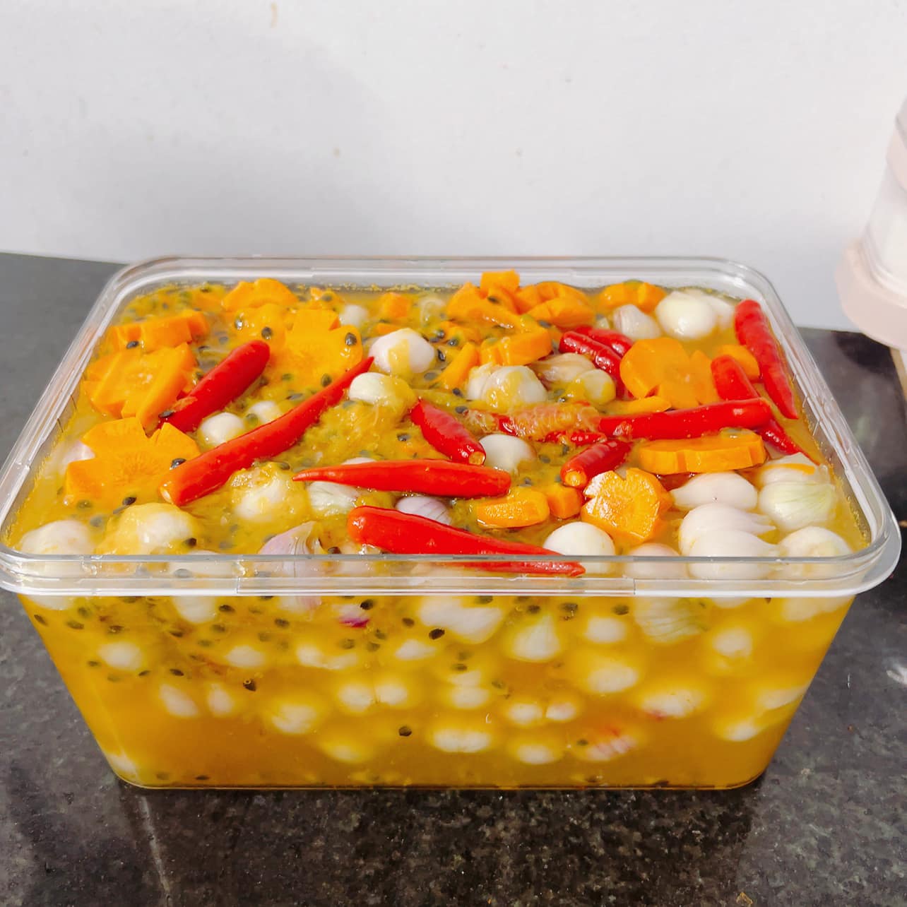 Cách làm hành muối chanh leo