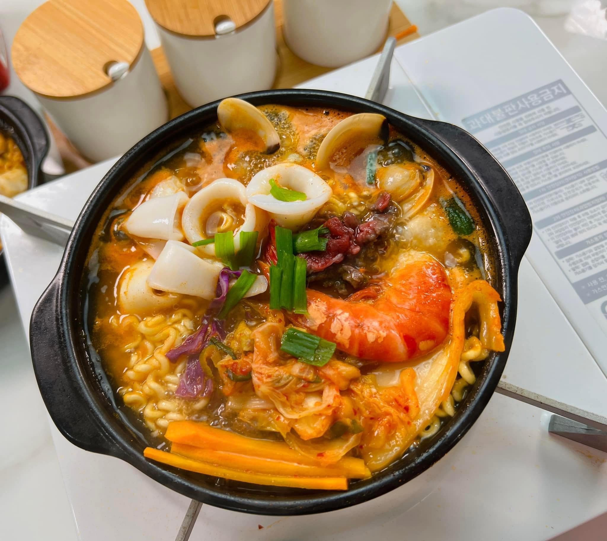 cách nấu mì cay đơn giản tại nhà