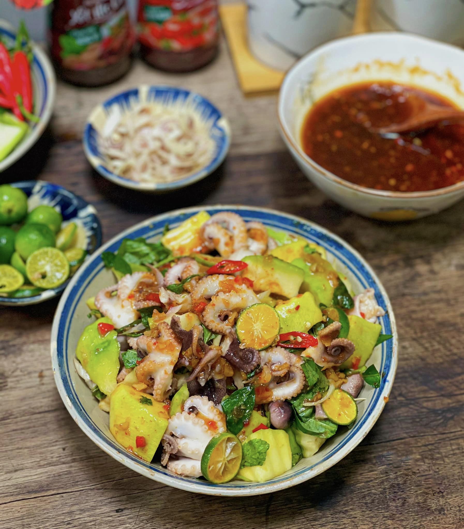 cách làm bạch tuộc sốt Thái