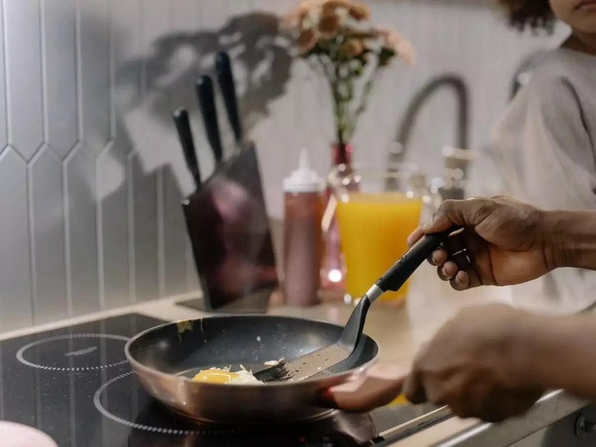 bếp từ inverter có tiết kiệm điện không