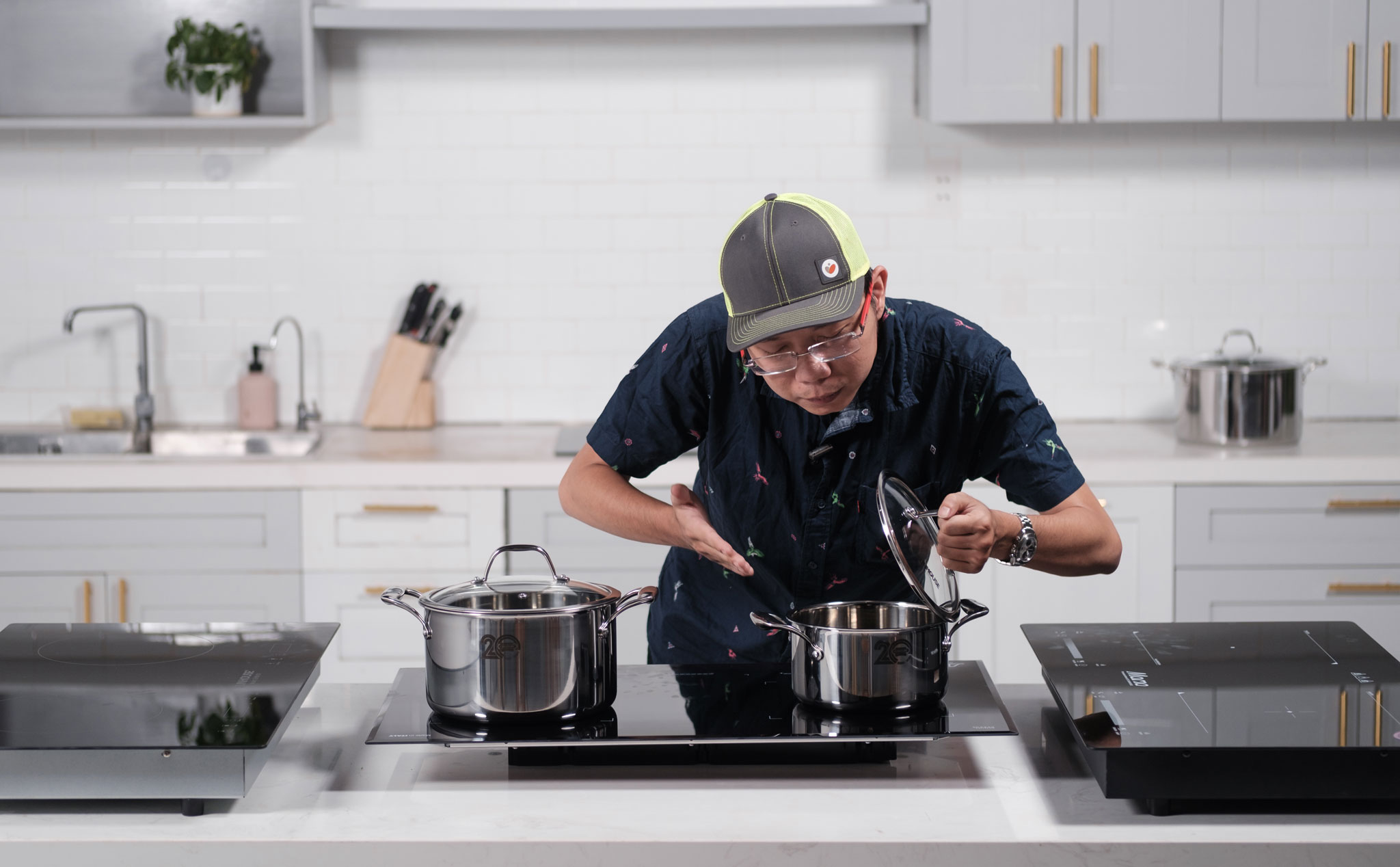 có nên mua hay không