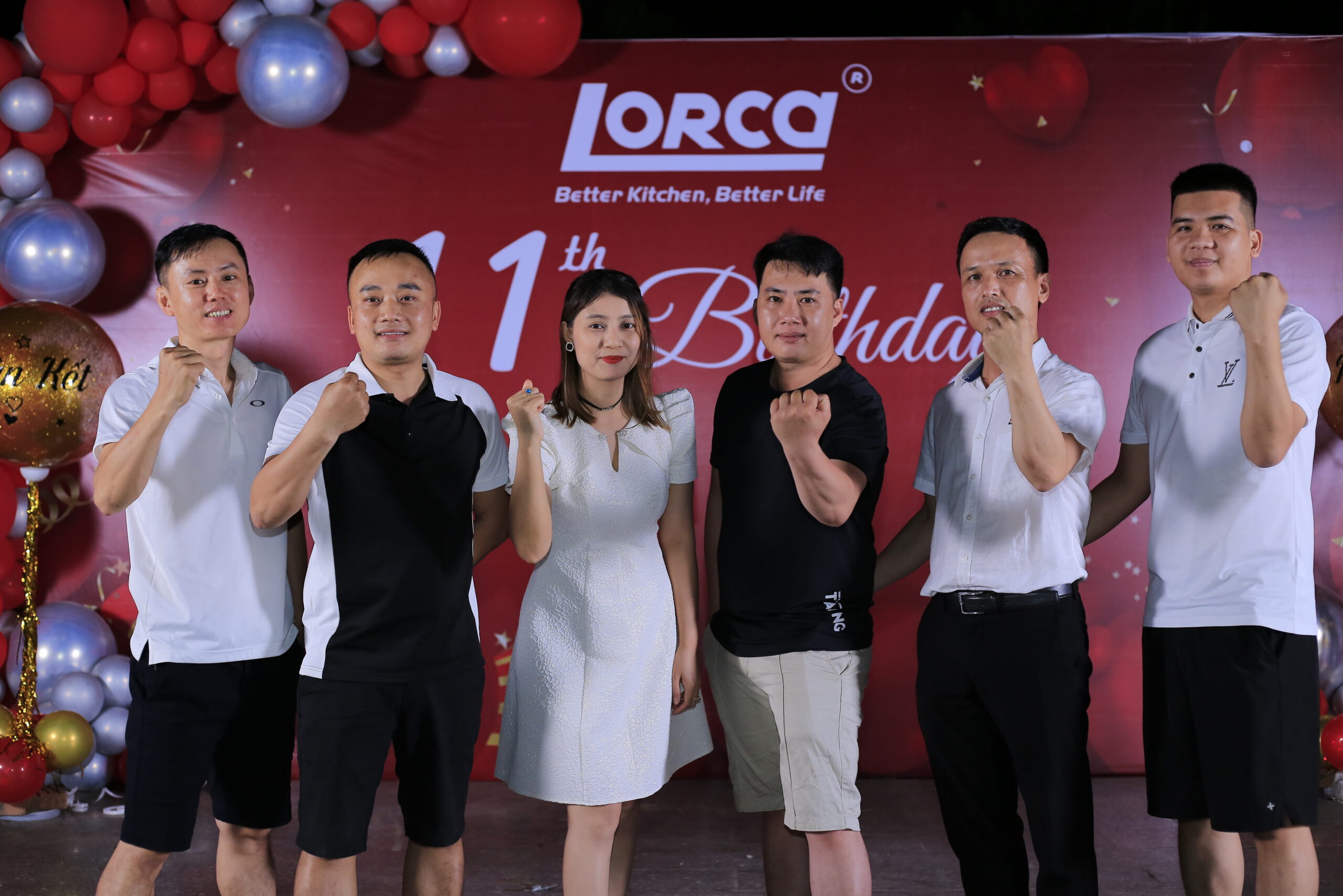 kỉ niệm 11 năm thành lập