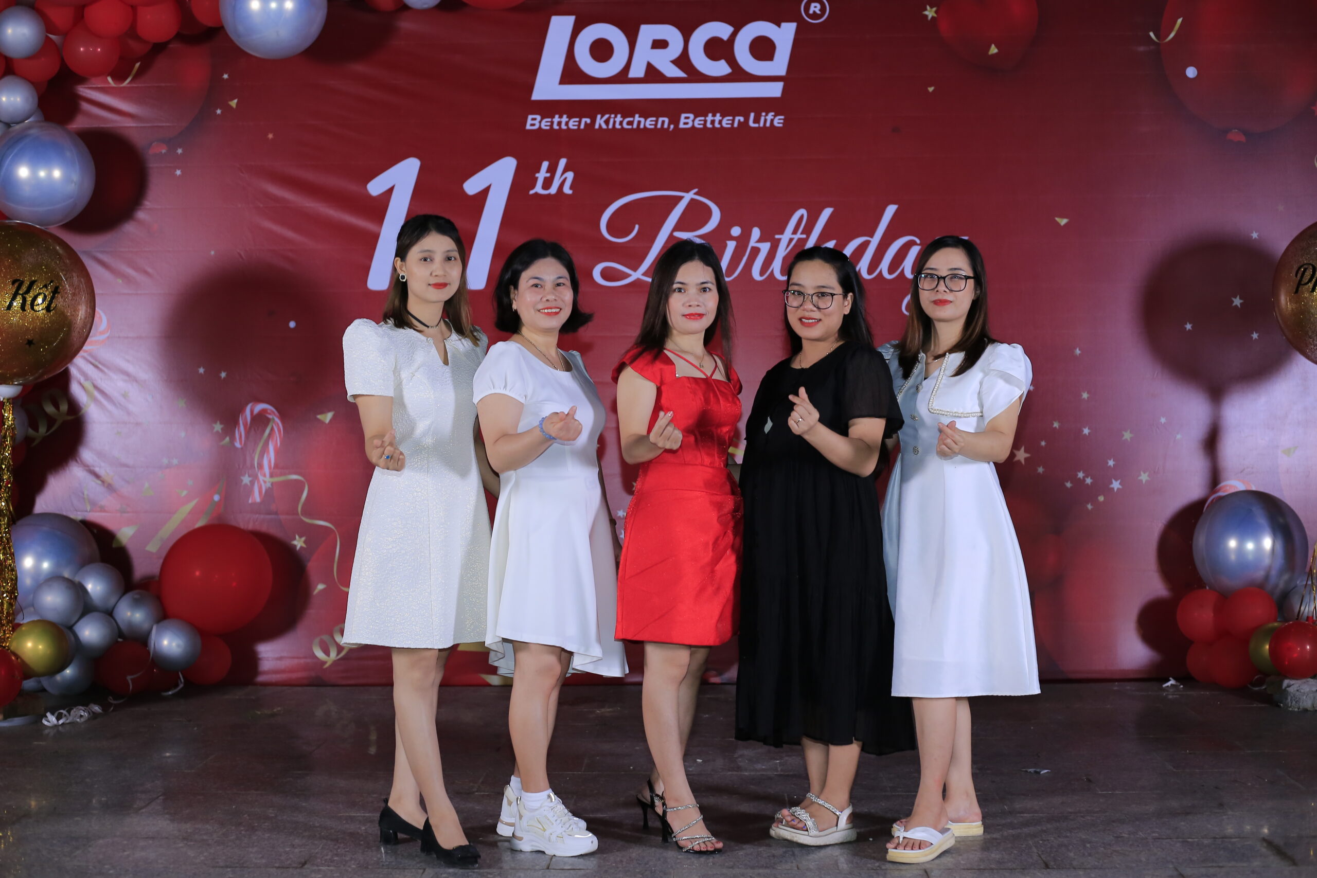 kỉ niệm 11 năm thành lập