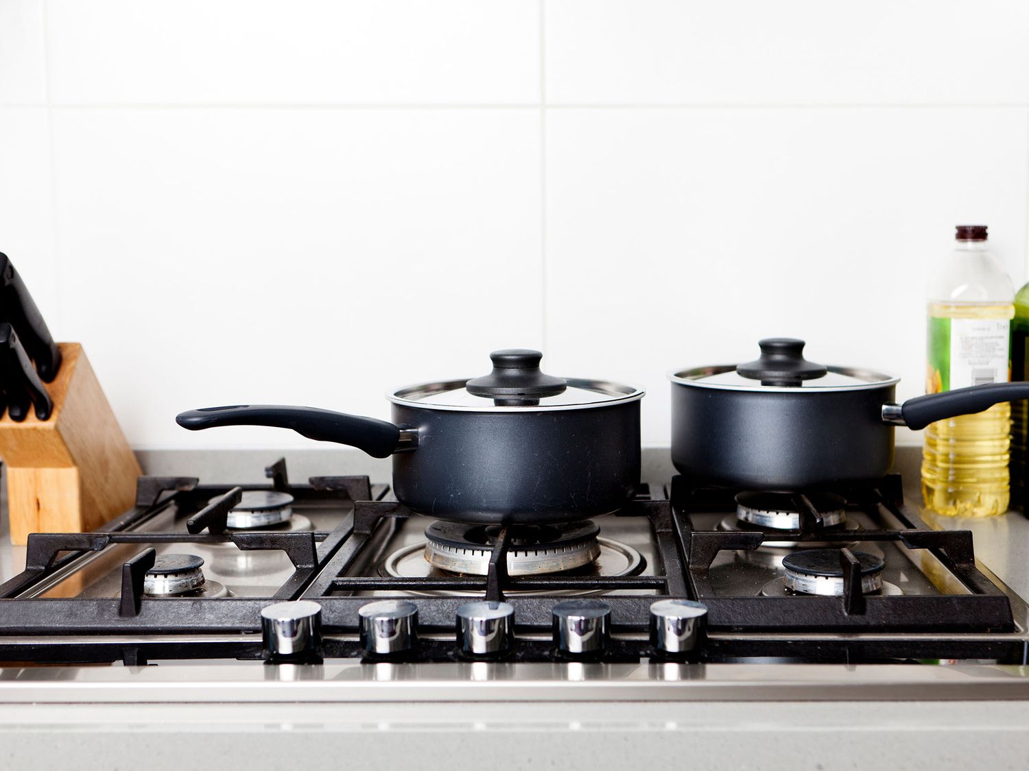 so sánh bếp gas với bếp từ