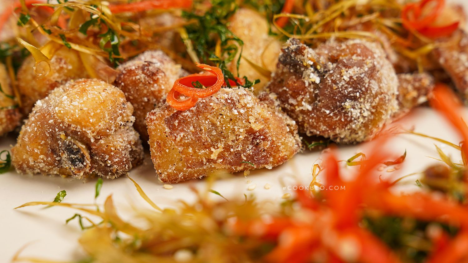 cách làm gà rang muối
