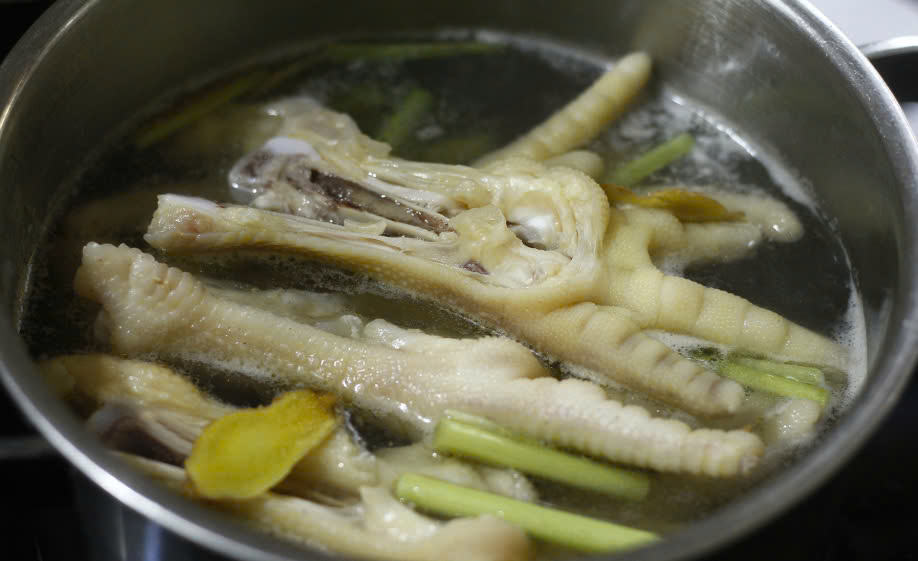 cách làm chân gà chiên mắm