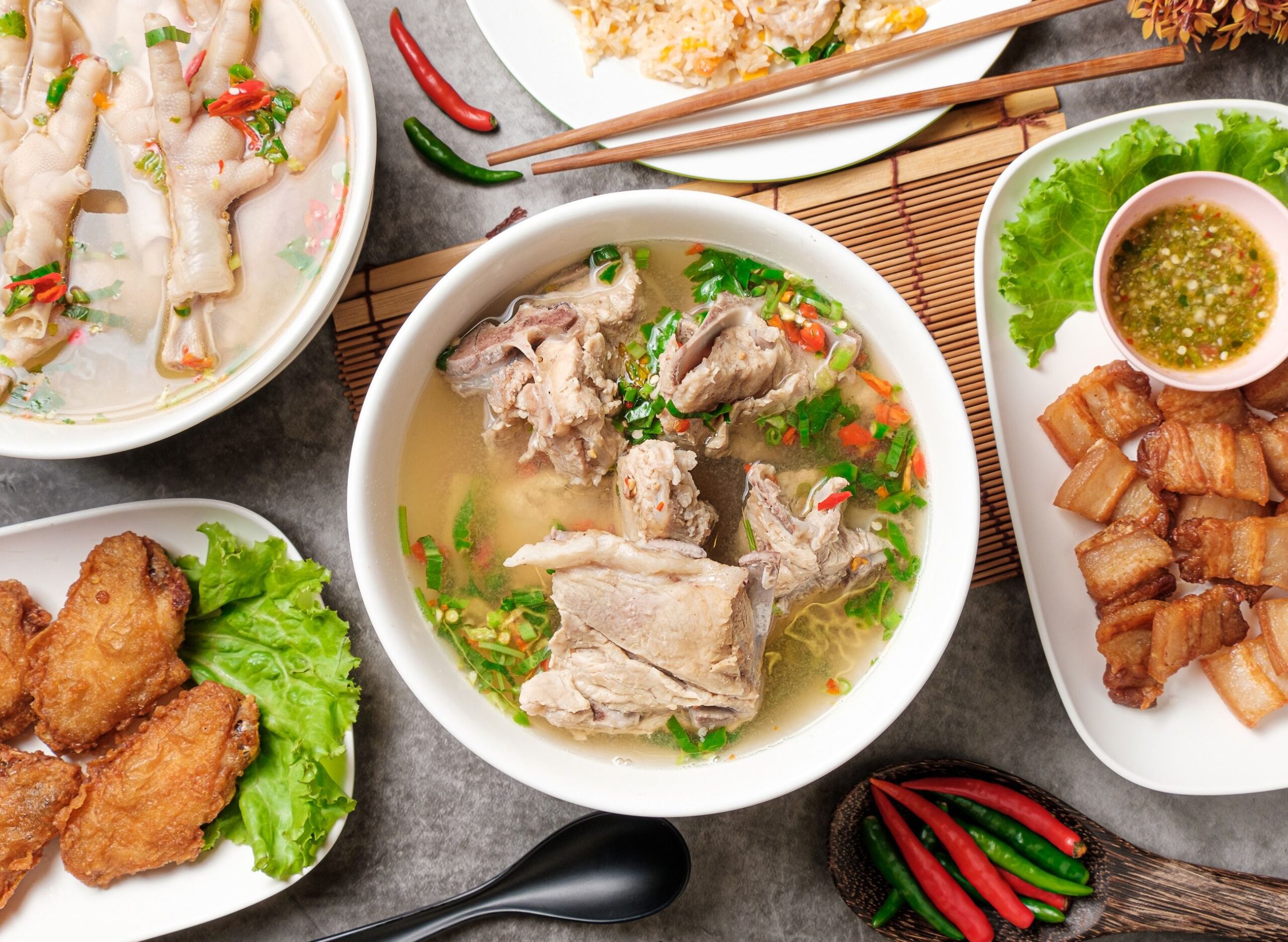cách làm sườn chua cay Thái Lan