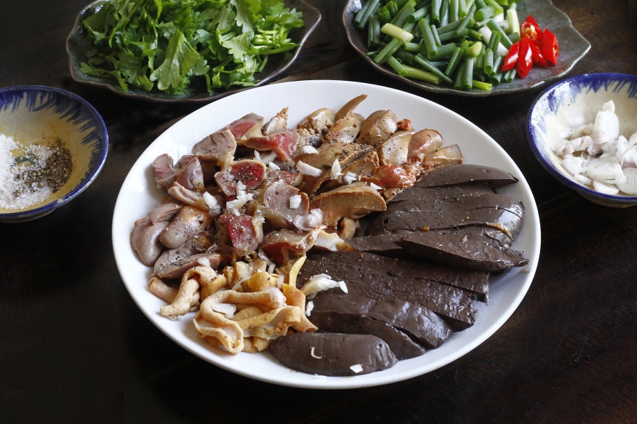 cách làm niễng xào lòng gà