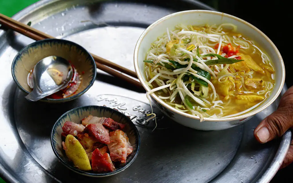 cách làm bún cá Châu Đốc