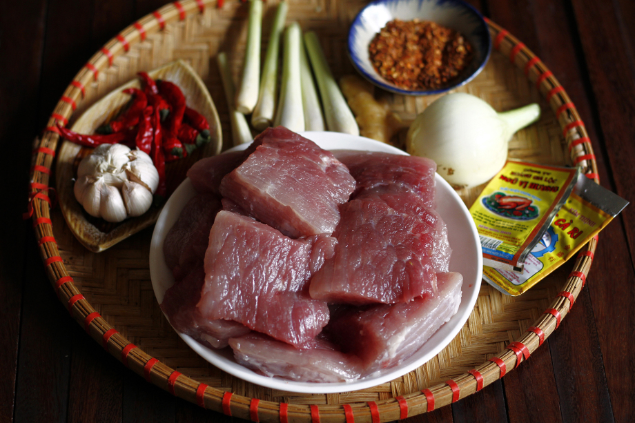 cách làm khô heo giả bò