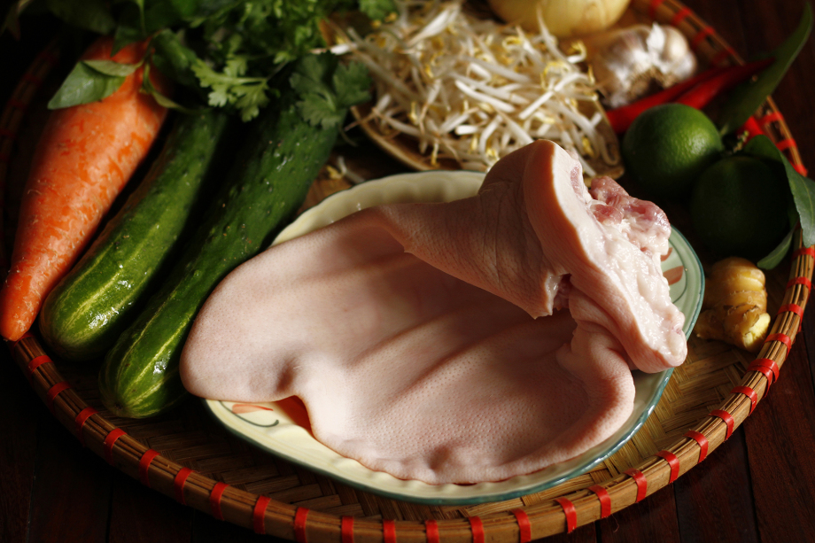 cách làm gỏi tai heo dưa chuột