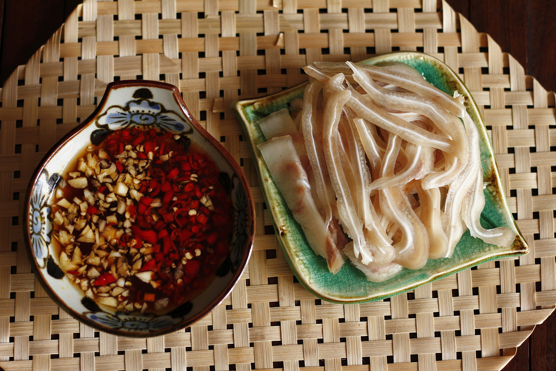 cách làm gỏi tai heo dưa chuột