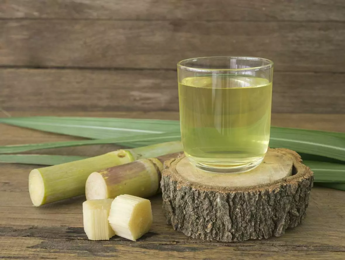 uống nước mía có tốt không