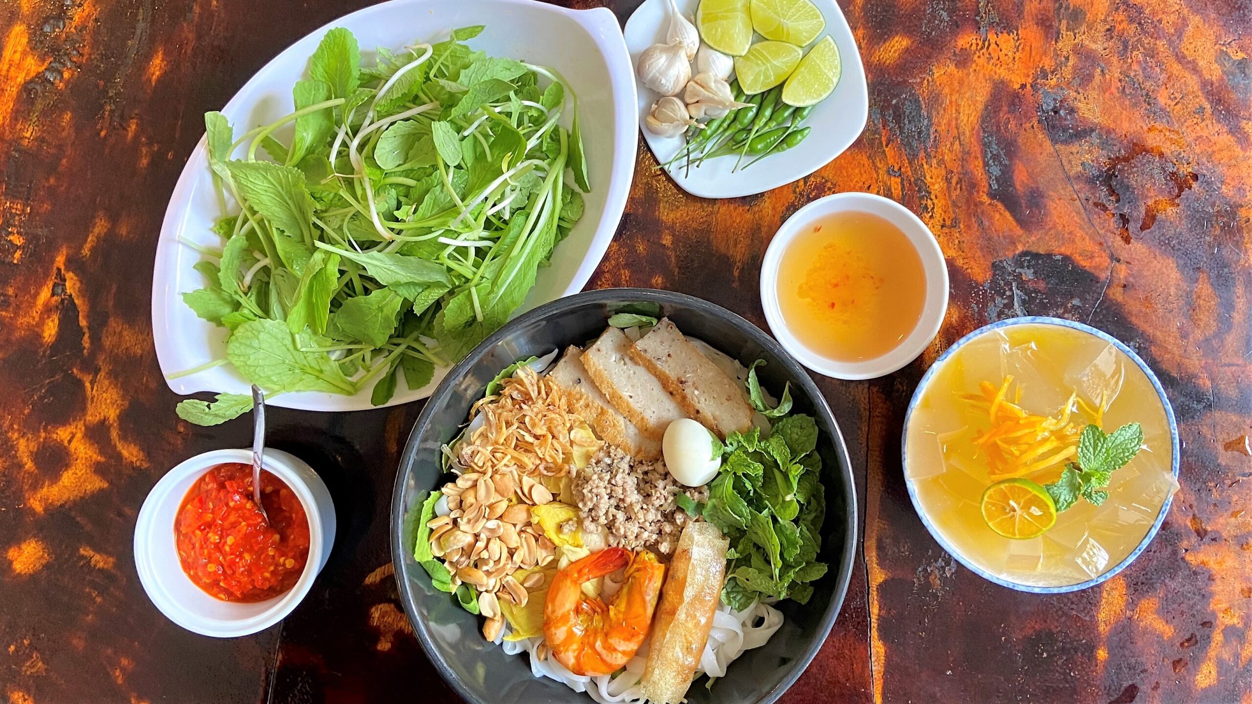 cách làm mì Quảng trộn