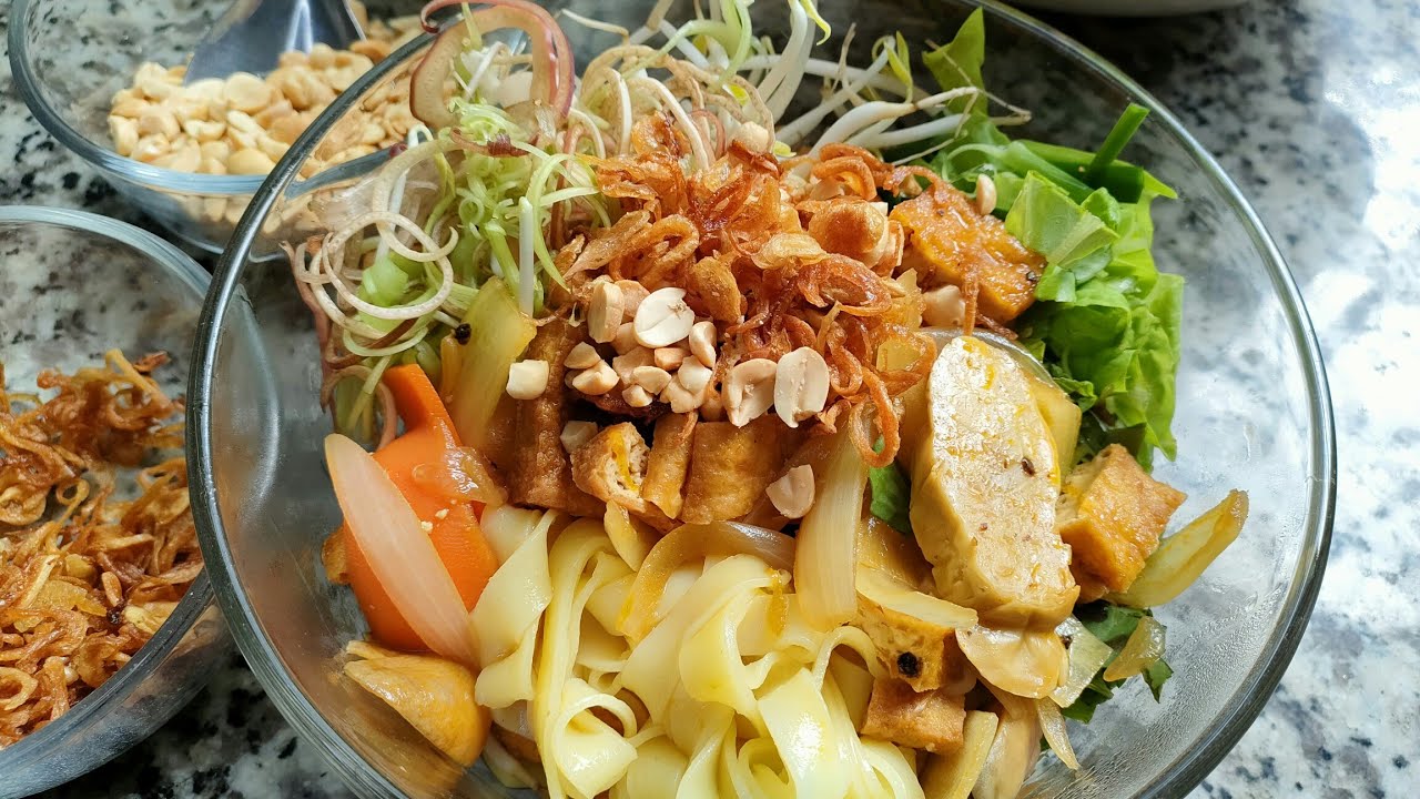 cách làm mì Quảng trộn