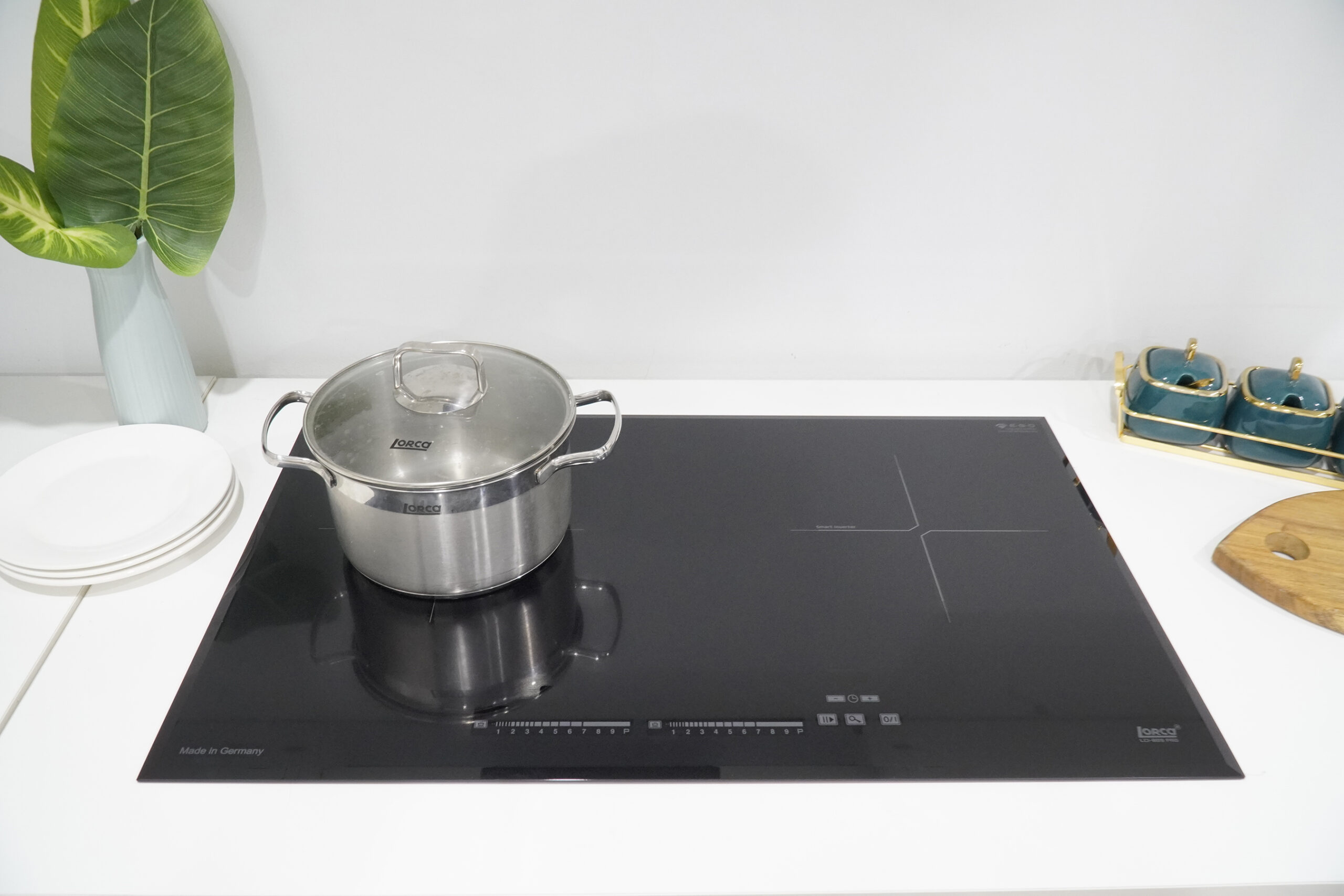 bếp từ tiết kiệm điện