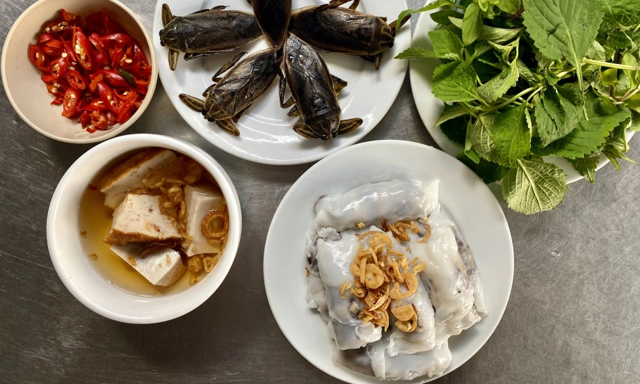 bột bánh cuốn làm từ gì