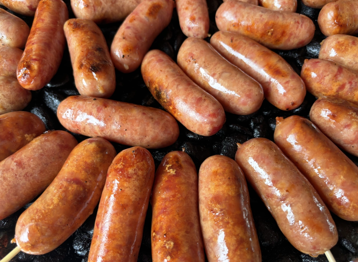 cách làm xúc xích lợn