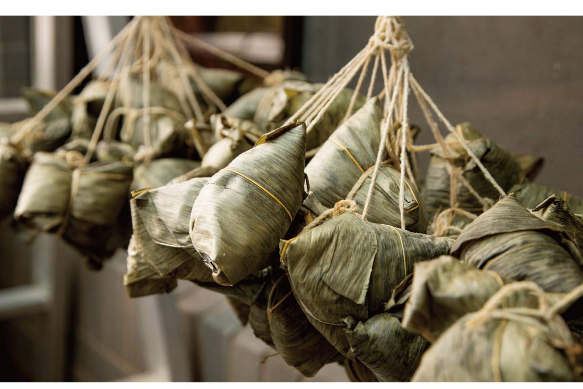 Cách làm bánh ú nước tro