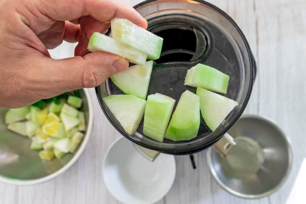 Cách làm nước ép bí đao