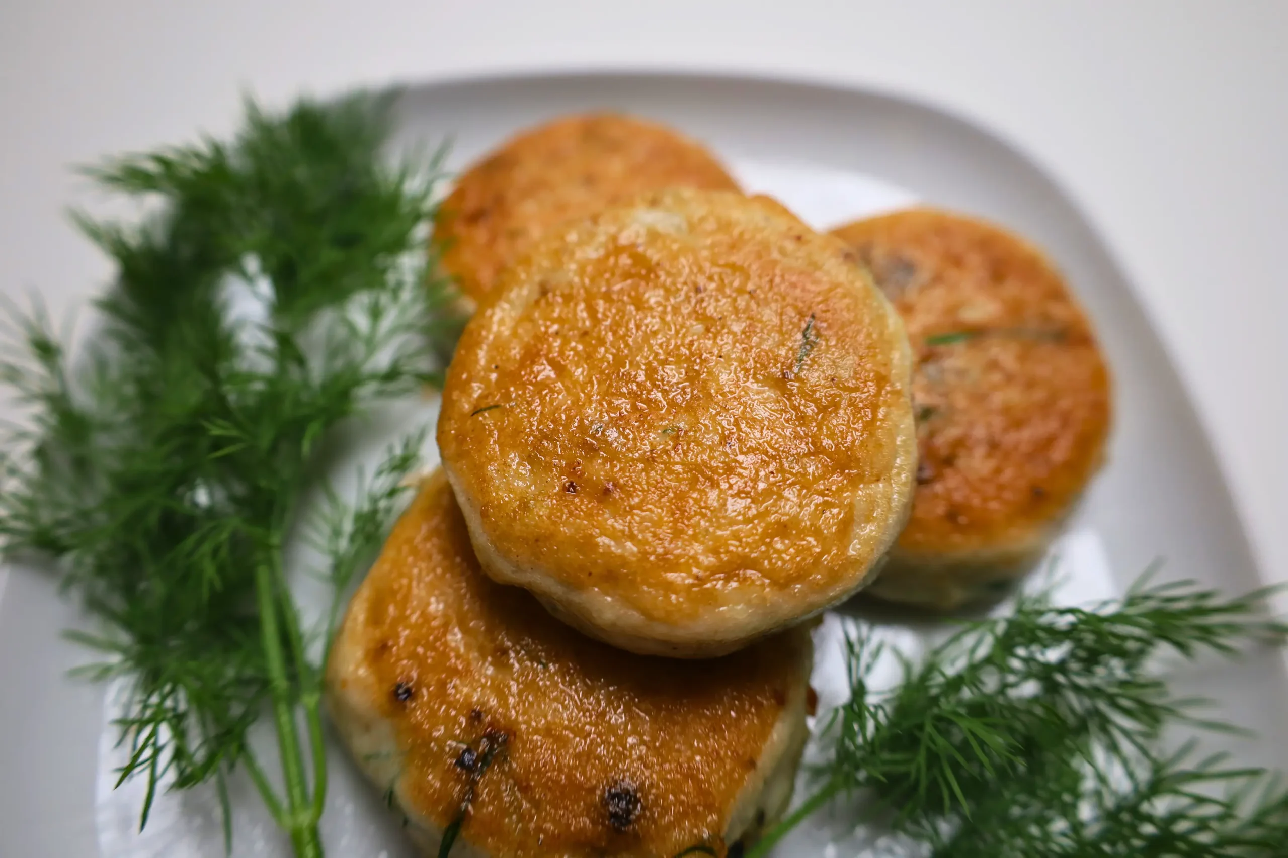 cách làm chả cá với thịt lợn