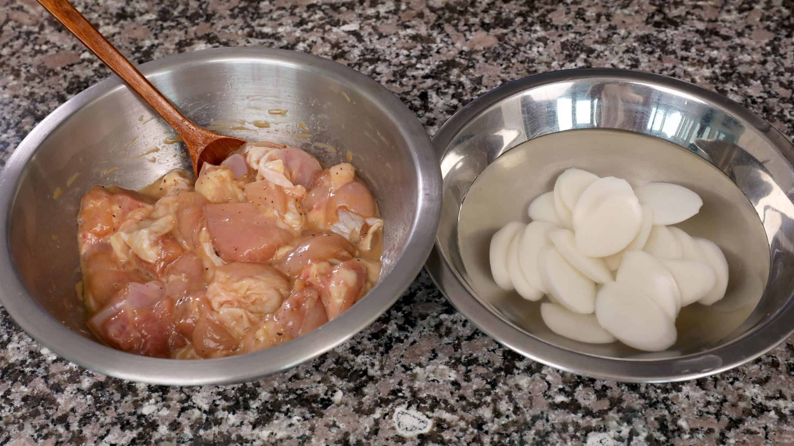 cách làm gà xào bắp cải