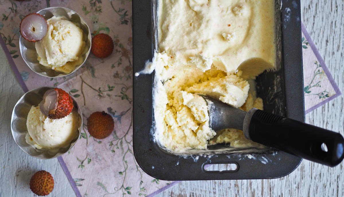 Cách làm kem vải