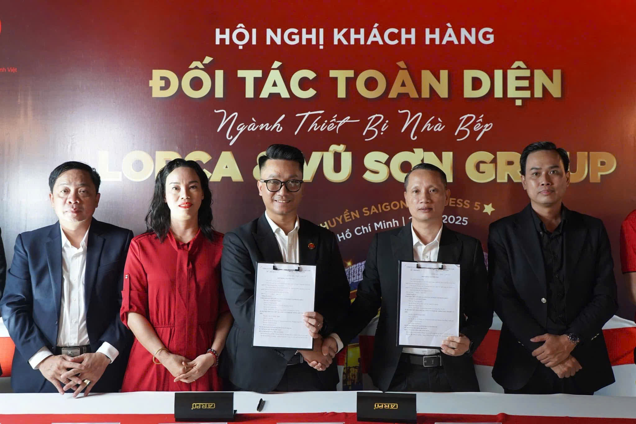 hợp tác Lorca- Vũ Sơn